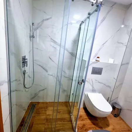 Leonardo 51 Lejlighed *